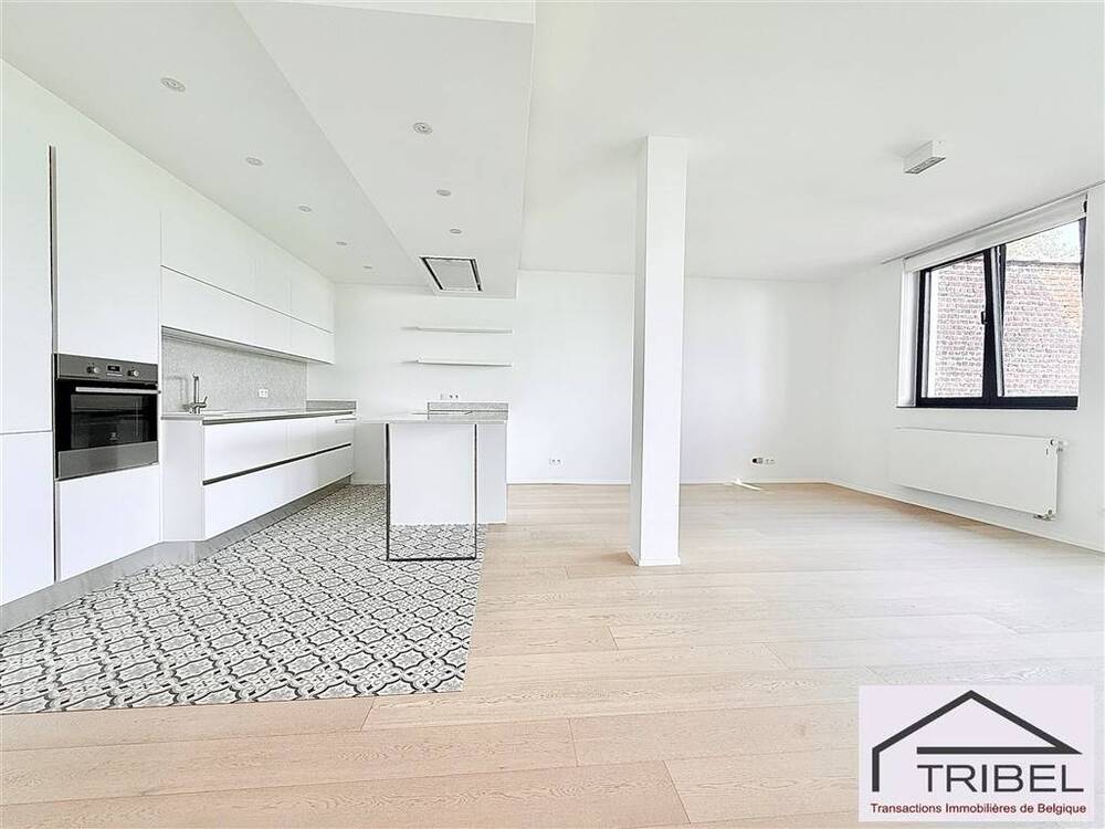 Appartement te in Elsene 1050 2390.00€ 3 slaapkamers 140.00m² - Zoekertje 531137