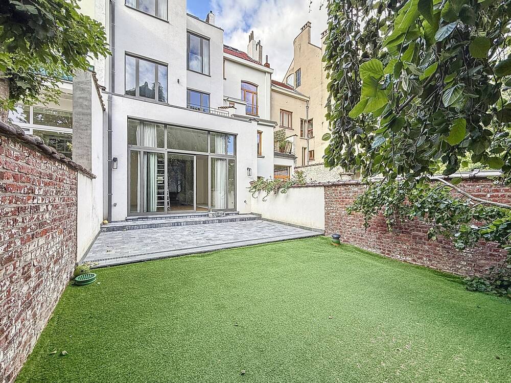 Huis te huur in Elsene 1050 6500.00€ 6 slaapkamers 402.00m² - Zoekertje 530693