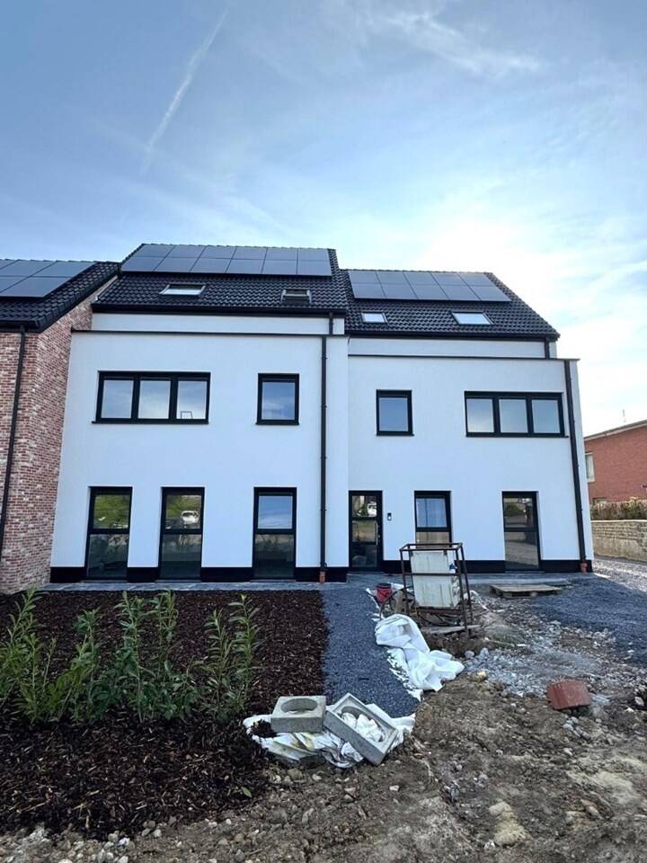 Duplex te huur in Berg 3700 950.00€ 2 slaapkamers 112.00m² - Zoekertje 530786