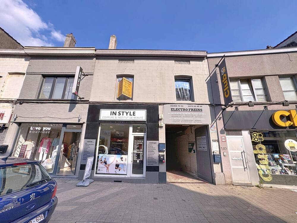 Immeuble de rapport - Immeuble à appartement à vendre à Laeken 1020 550000.00€ 4 chambres 268.00m² - annonce 531400