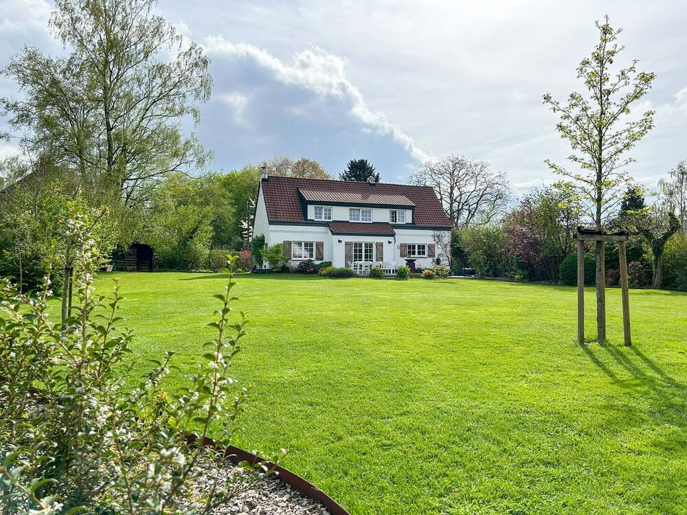 Huis te huur in Lasne 1380 2000.00€ 3 slaapkamers 145.00m² - Zoekertje 531611