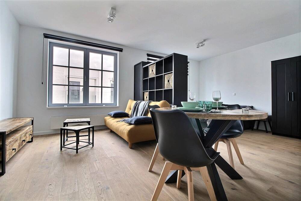 Appartement te  in Elsene 1050 1050.00€ 1 slaapkamers 44.00m² - Zoekertje 531716