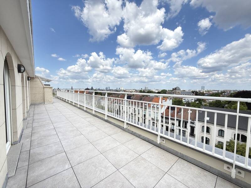 Penthouse te koop in Vorst 1190 735000.00€ 4 slaapkamers 220.00m² - Zoekertje 531849