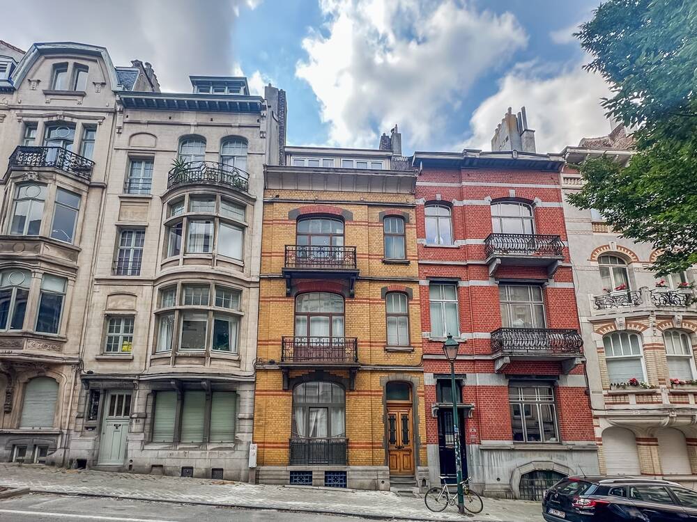 Appartementsgebouw te koop in Sint-Gillis 1060 1100000.00€ 4 slaapkamers 312.00m² - Zoekertje 531984