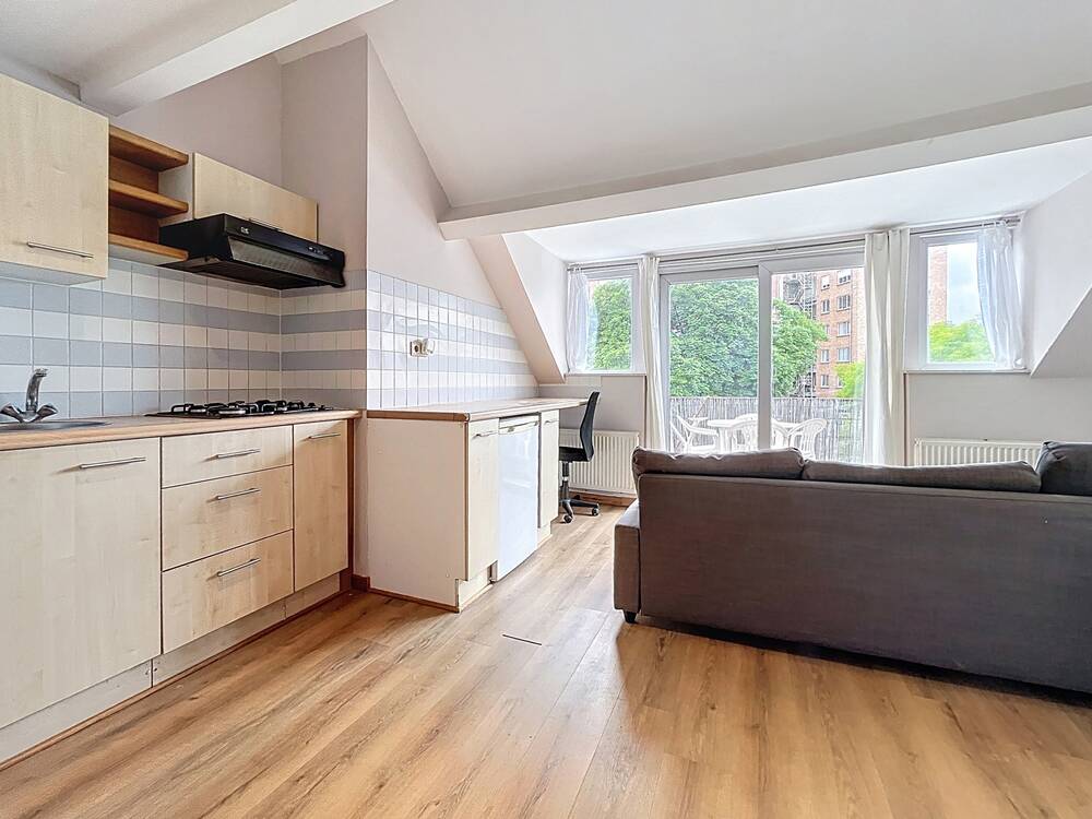 Studio te huur in Brussel 1000 700.00€ 0 slaapkamers 20.00m² - Zoekertje 532130