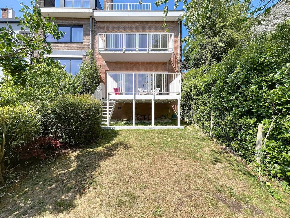 Maison à louer à Uccle 1180 2700.00€ 3 chambres 220.00m² - annonce 533490