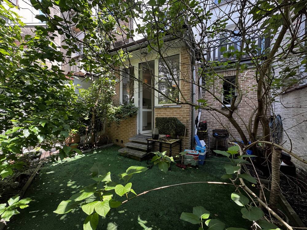 Appartement à à Saint-Gilles 1060 1200.00€ 1 chambres 60.00m² - annonce 533071