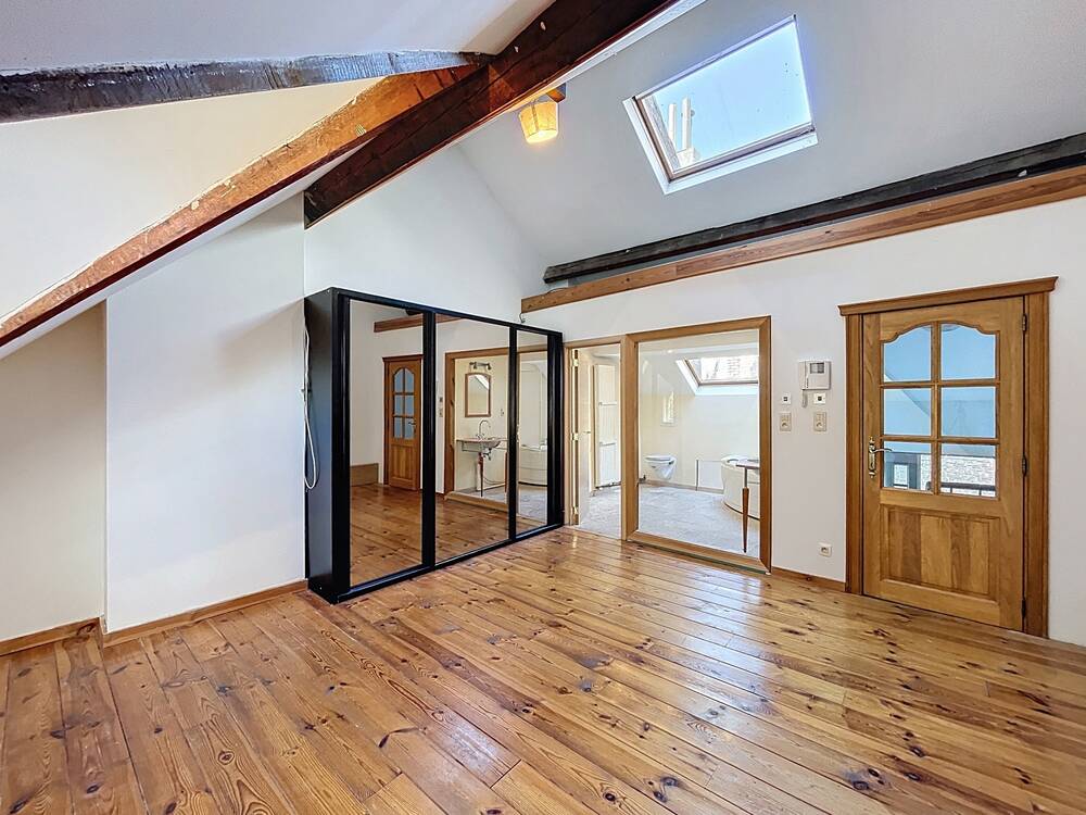 Herenhuis te  koop in Sint-Joost-ten-Node 1210 395000.00€ 3 slaapkamers 180.00m² - Zoekertje 533422