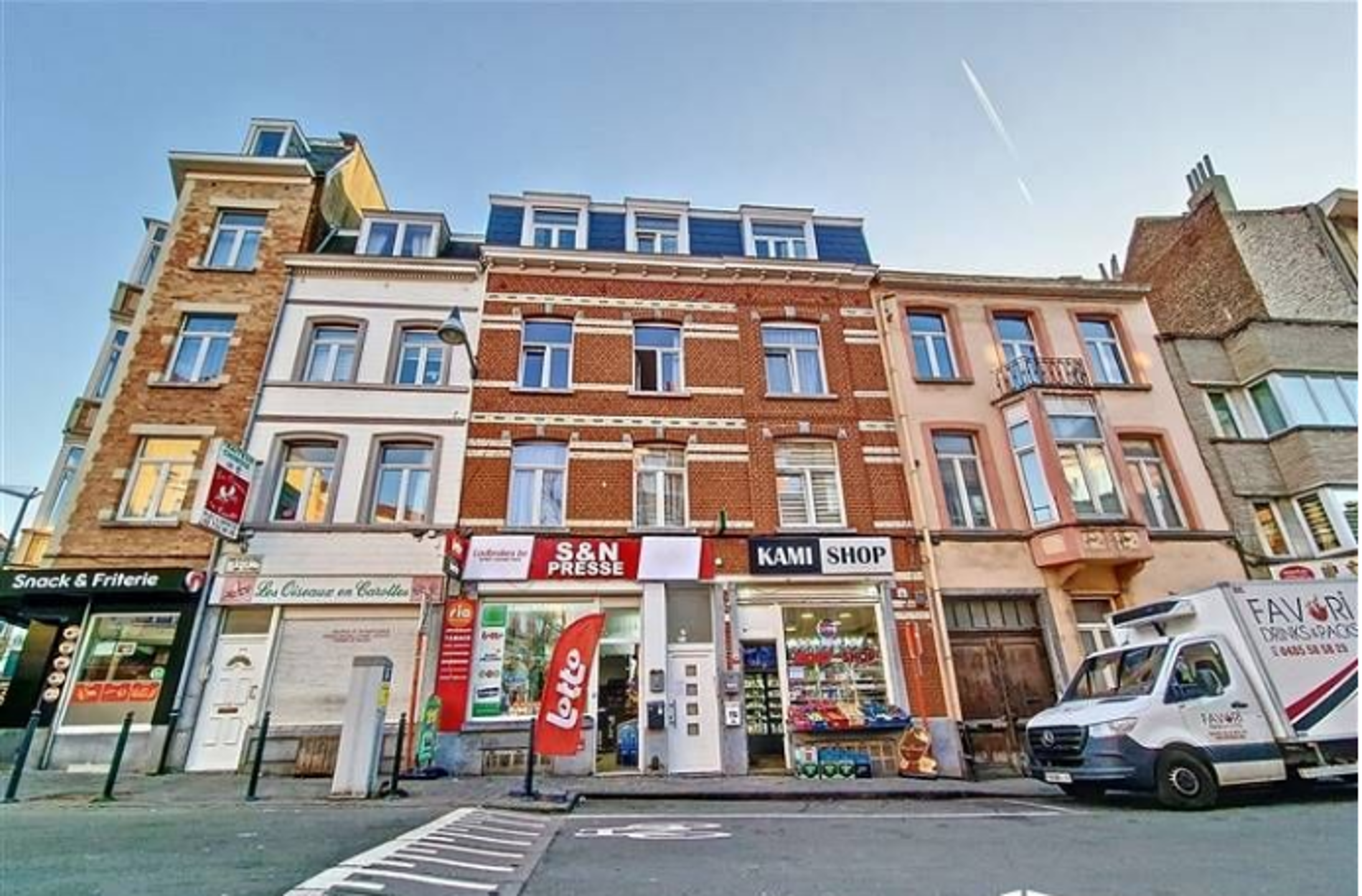 Commerce à vendre à Schaerbeek 1030 215000.00€ chambres 95.00m² - annonce 533257