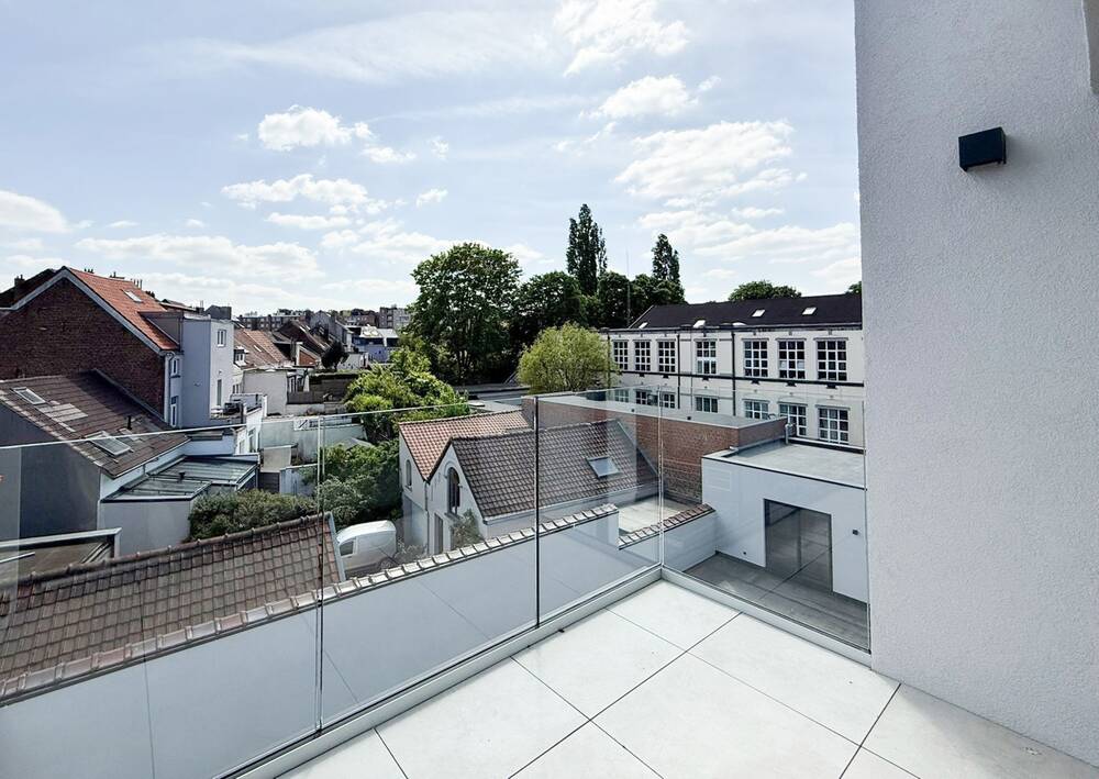 Appartement à louer à Woluwe-Saint-Pierre 1150 1750.00€ 2 chambres 80.00m² - annonce 533616