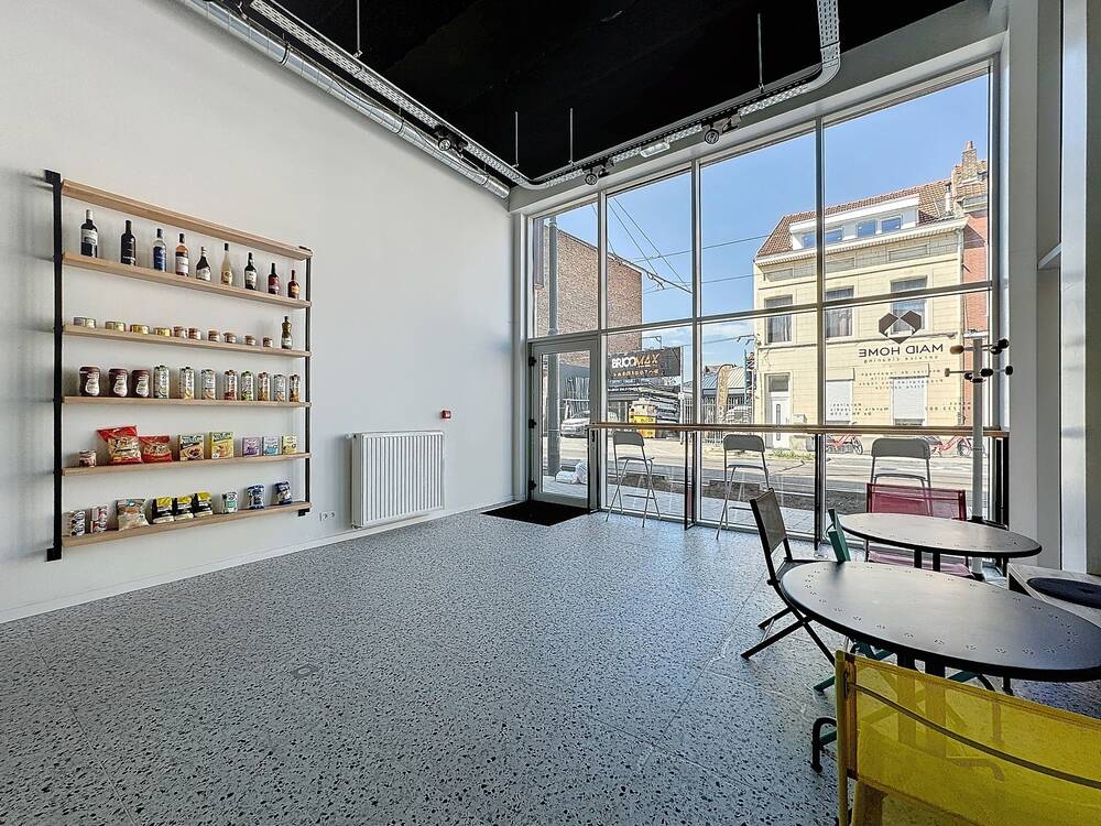 Commerce à louer à Forest 1190 1350.00€ chambres 112.00m² - annonce 533959