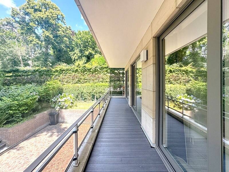 Benedenverdieping te  in Ukkel 1180 2200.00€ 3 slaapkamers 135.00m² - Zoekertje 534503