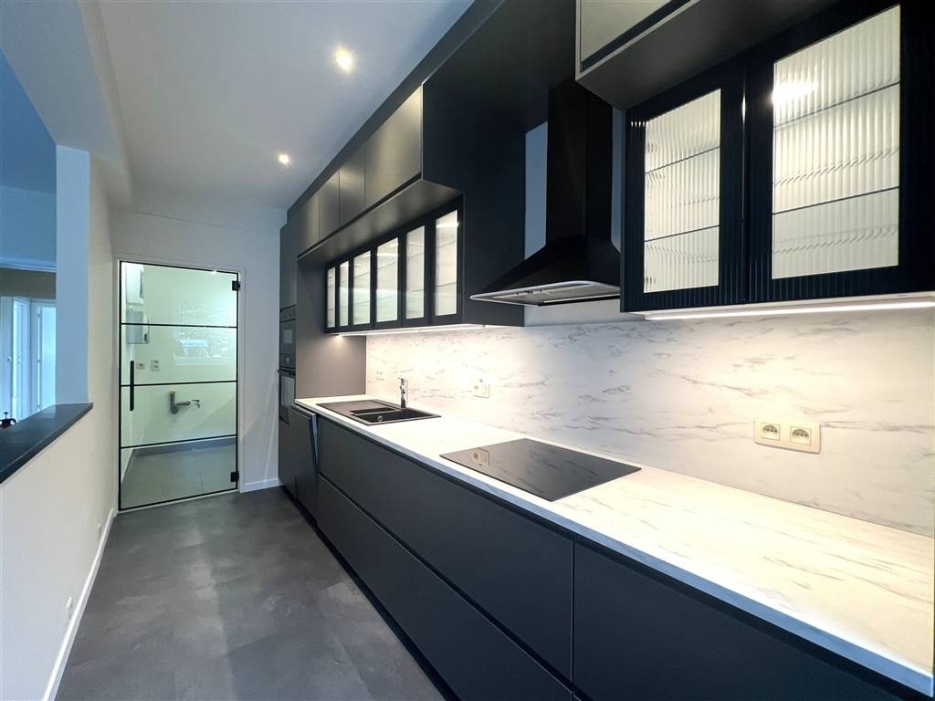 Appartement à louer à Woluwe-Saint-Pierre 1150 1650.00€ 2 chambres 127.00m² - annonce 534392