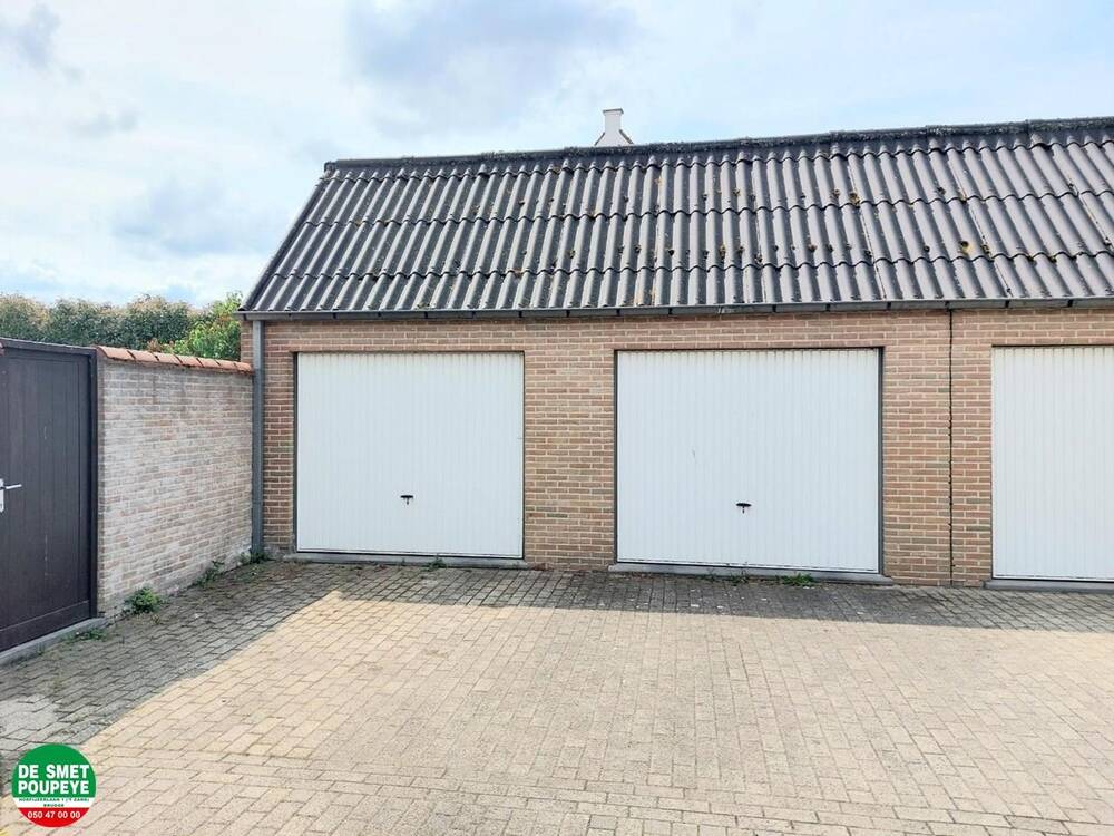 Parking & garage te  huur in Brugge 8000 135.00€  slaapkamers m² - Zoekertje 534247