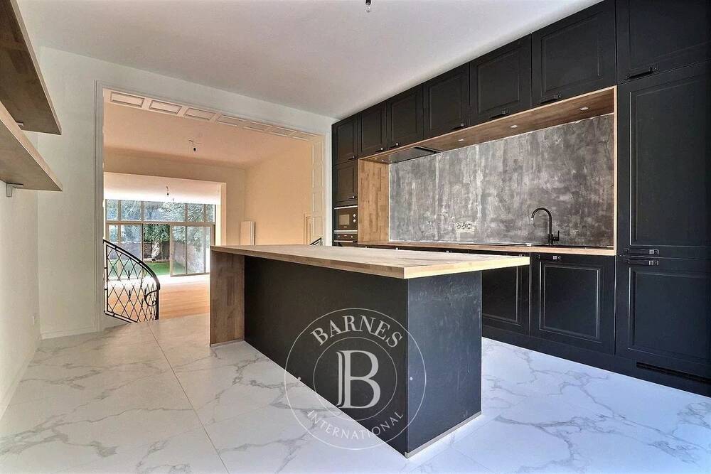 Maison à louer à Ixelles 1050 6500.00€ 6 chambres 380.00m² - annonce 534443