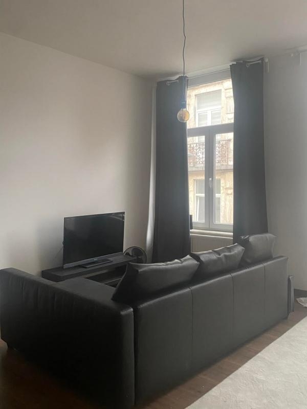 Studio à louer à Saint-Gilles 1060 967.00€ 1 chambres 46.00m² - annonce 535122