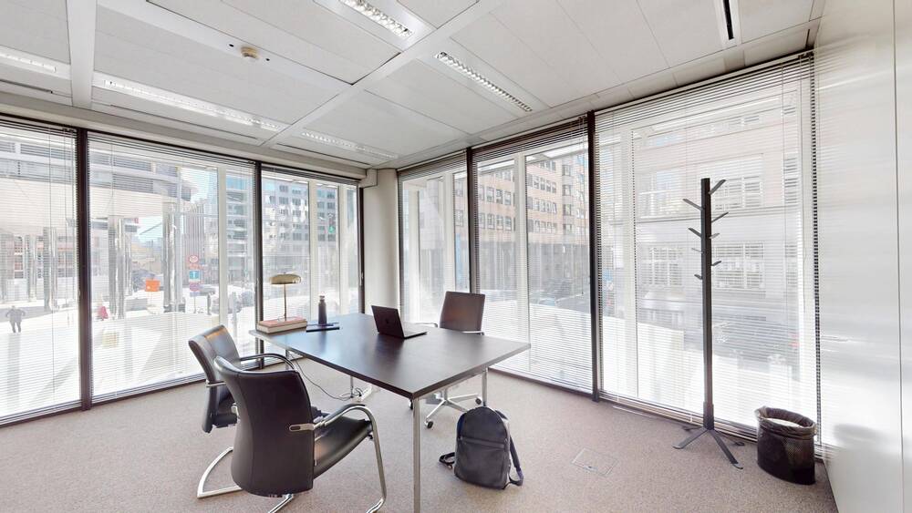 Handelszaak te  huur in Brussel 1000 0.00€  slaapkamers 14.00m² - Zoekertje 535617