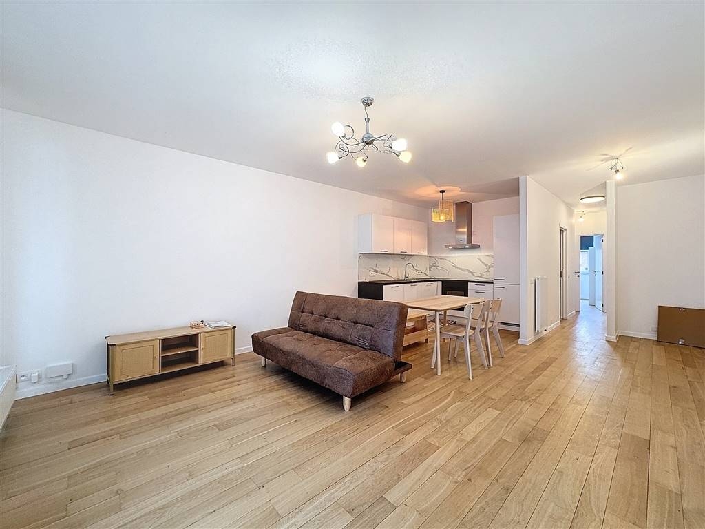 Appartement à louer à Molenbeek-Saint-Jean 1080 1300.00€ 2 chambres 80.00m² - annonce 534888