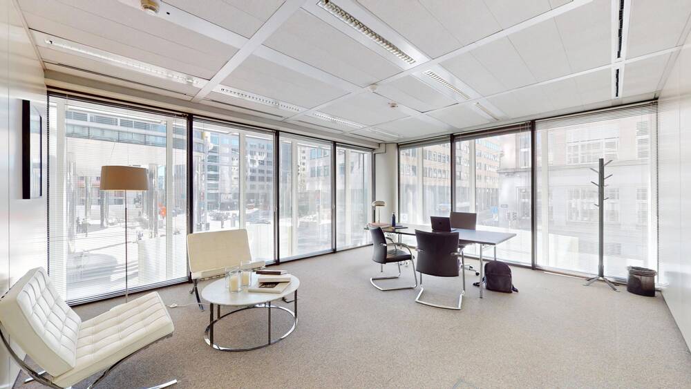 Handelszaak te  huur in Brussel 1000 0.00€  slaapkamers 85.60m² - Zoekertje 535615