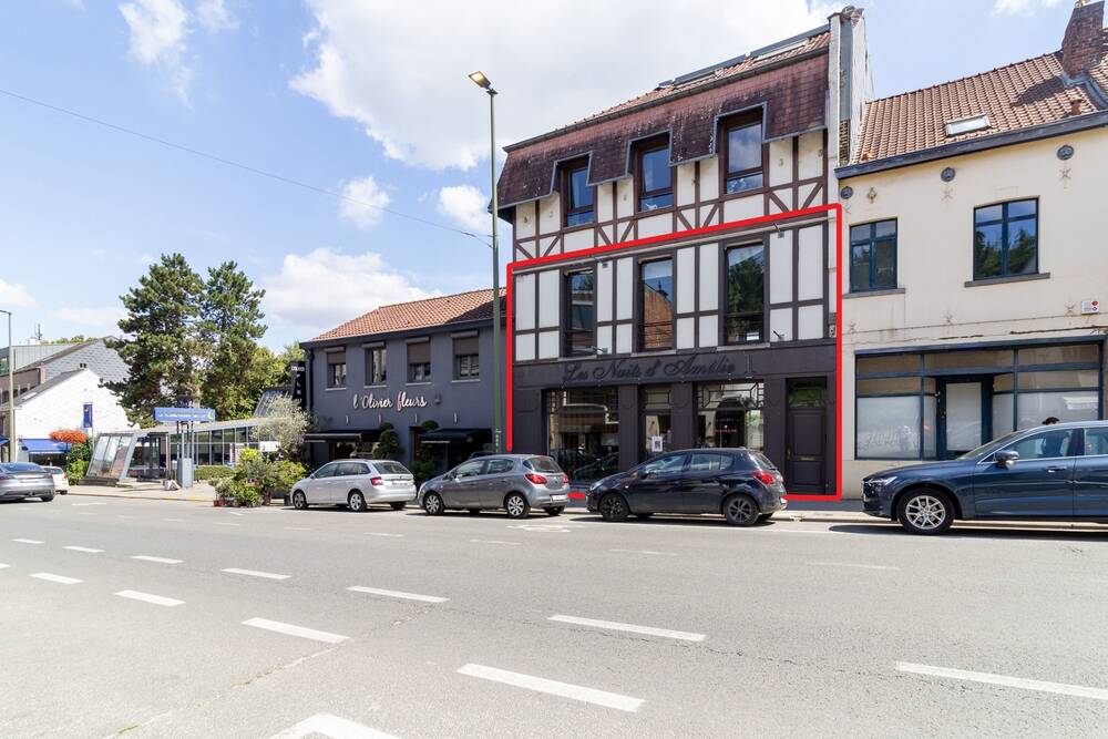 Handelszaak te  huur in Ukkel 1180 3000.00€  slaapkamers 250.00m² - Zoekertje 535313