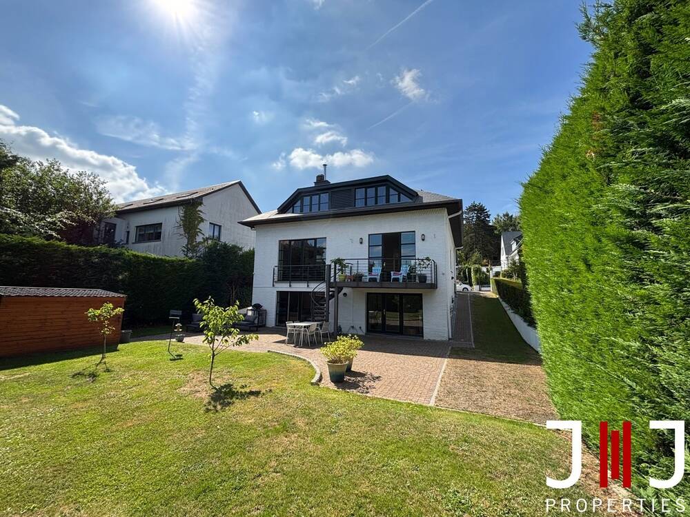 Maison à louer à Woluwe-Saint-Pierre 1150 3300.00€ 5 chambres 292.00m² - annonce 535488