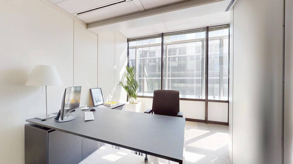 Handelszaak te  huur in Brussel 1000 0.00€  slaapkamers 14.00m² - Zoekertje 535618