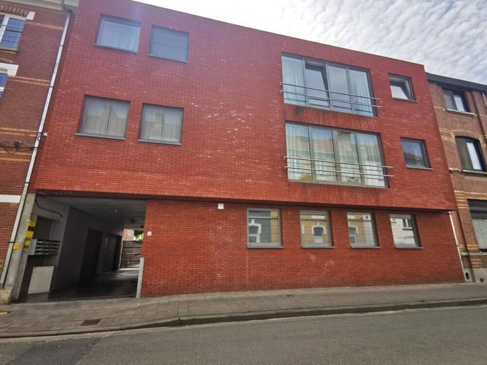 Parking & garage te  huur in Gent 9000 93.00€  slaapkamers m² - Zoekertje 535182