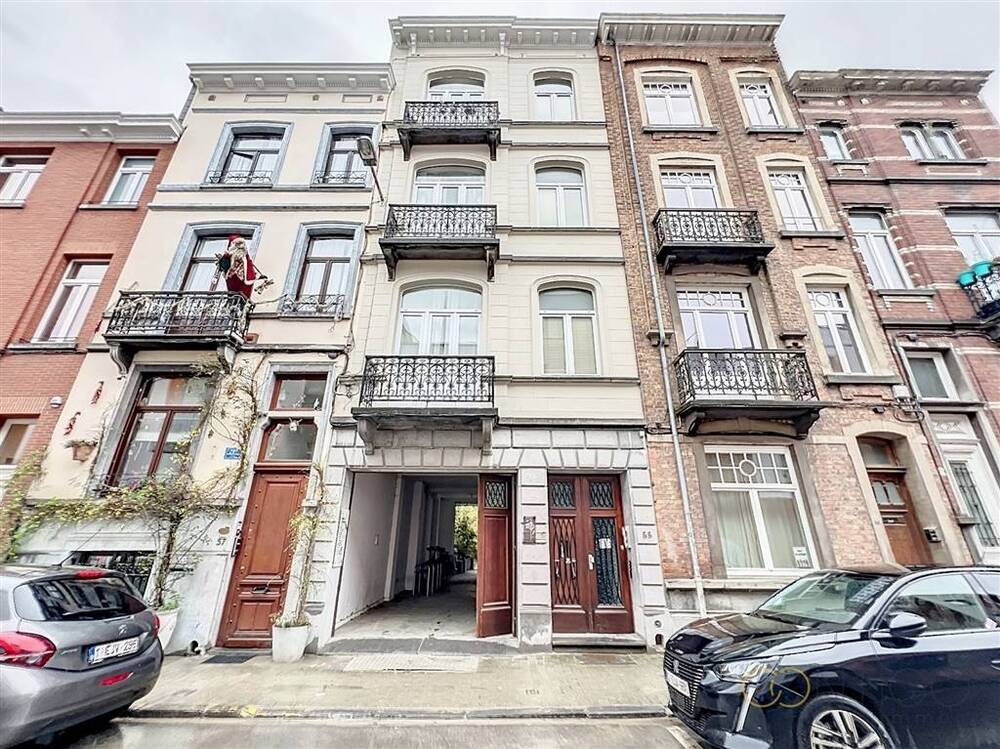 Huis te  koop in Elsene 1050 990000.00€ 4 slaapkamers 240.00m² - Zoekertje 536310