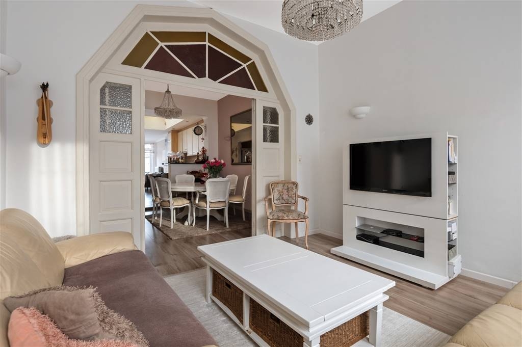 Maison de maître à vendre à Berchem 2600 490000.00€ 5 chambres 250.00m² - annonce 537532