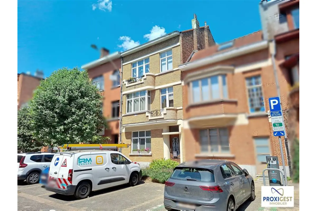 Maison à vendre à Woluwe-Saint-Lambert 1200 945000.00€ 6 chambres 345.50m² - annonce 636630