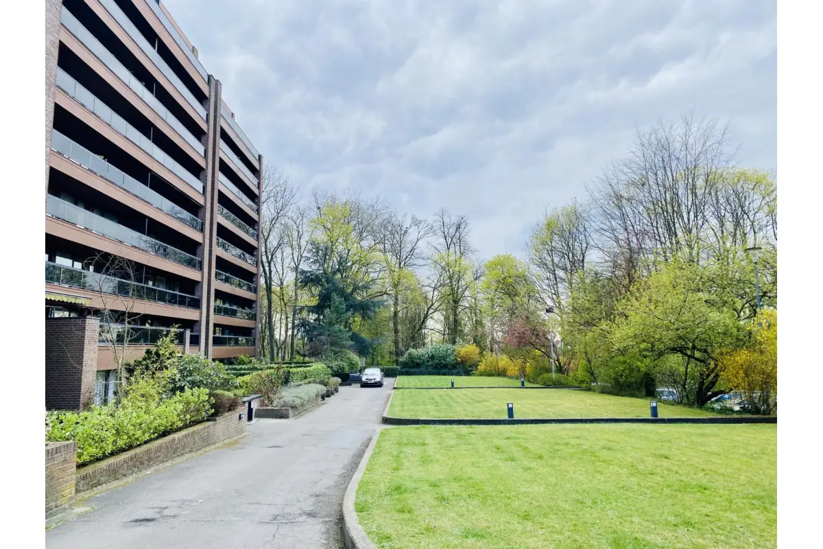 Rez-de-chaussée à louer à Uccle 1180 1150.00€ 1 chambres 85.00m² - annonce 537245