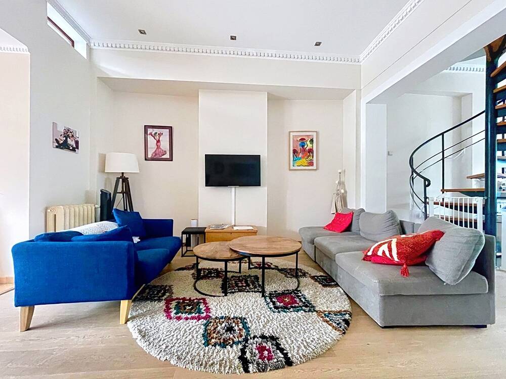 Triplex à à Uccle 1180 2700.00€ 4 chambres 200.00m² - annonce 537312