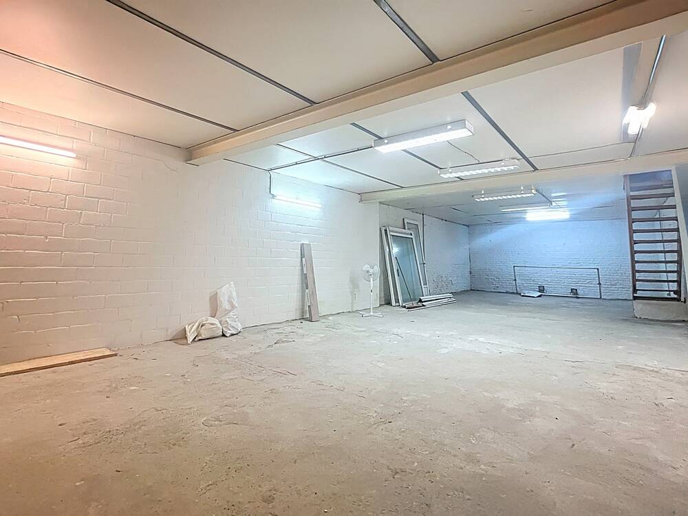 Commerce à louer à Jette 1090 950.00€ chambres 147.55m² - annonce 537744