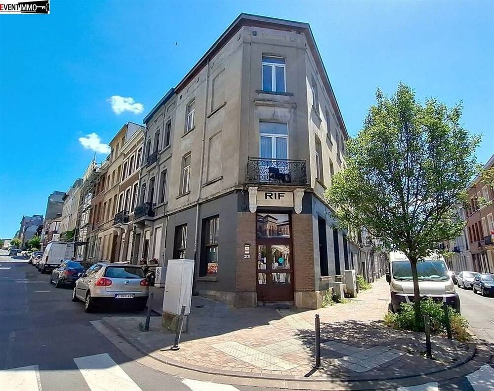 Immeuble de rapport - Immeuble à appartement à vendre à Schaerbeek 1030 465000.00€ 5 chambres 345.00m² - annonce 537645