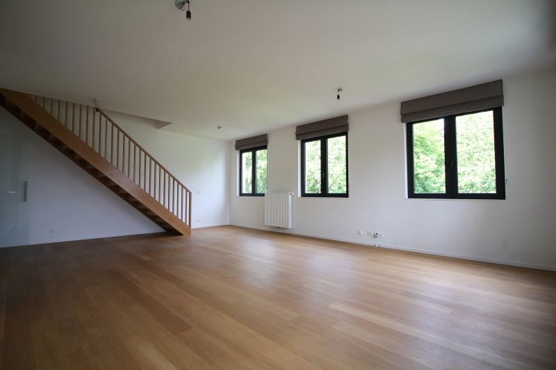 Duplex à louer à Bruxelles 1000 2700.00€ 4 chambres 170.00m² - annonce 537616