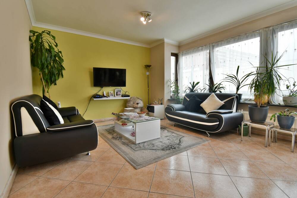 Appartement à à Molenbeek-Saint-Jean 1080 175000.00€ 1 chambres 60.00m² - annonce 538360