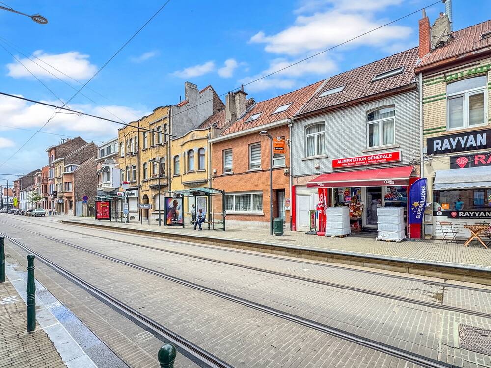Huis te  koop in Neder-Over-Heembeek 1120 430000.00€ 4 slaapkamers 155.00m² - Zoekertje 540153