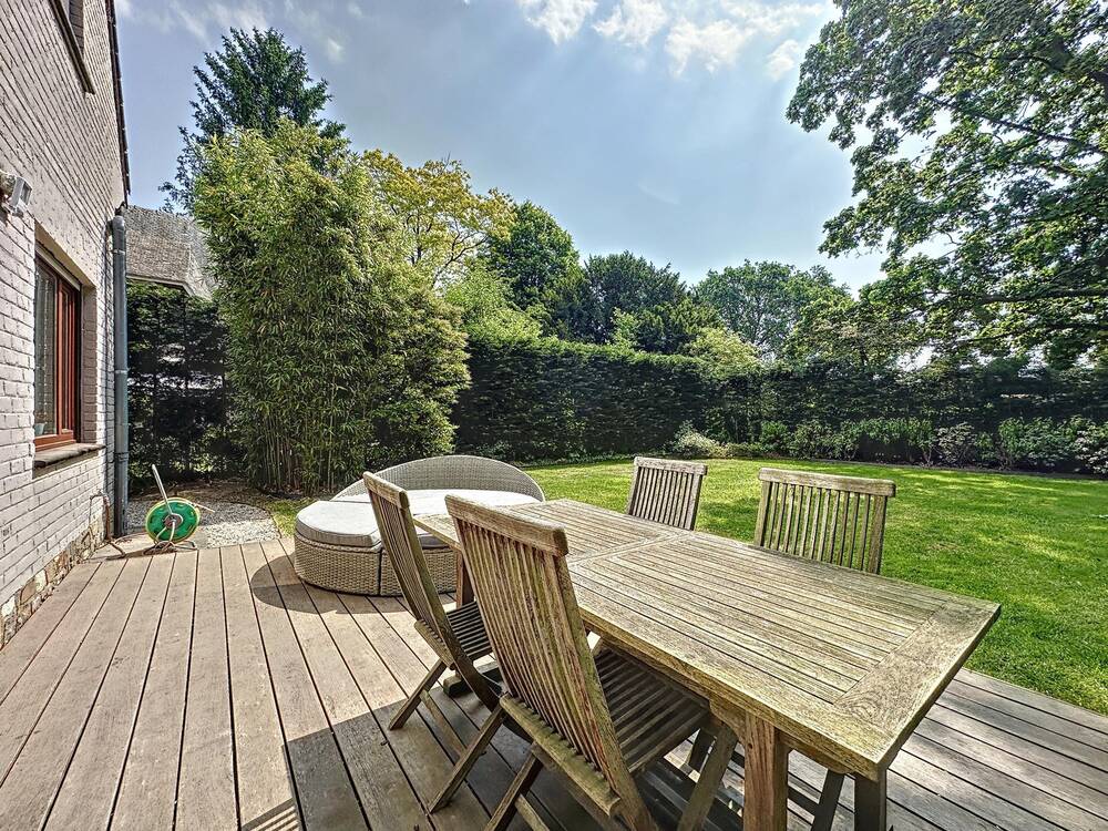 Villa à louer à Uccle 1180 3000.00€ 4 chambres 219.00m² - annonce 539751