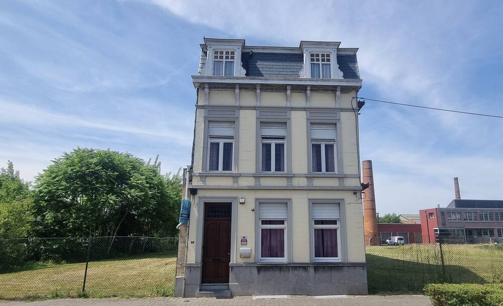 Maison de maître à vendre à Renaix 9600 150000.00€ 4 chambres 200.00m² - annonce 539687