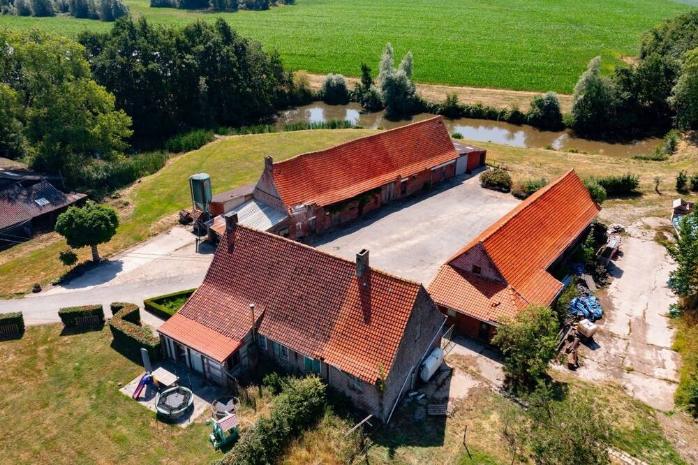 Ferme à vendre à Oostvleteren 8640 0.00€ chambres m² - annonce 539614