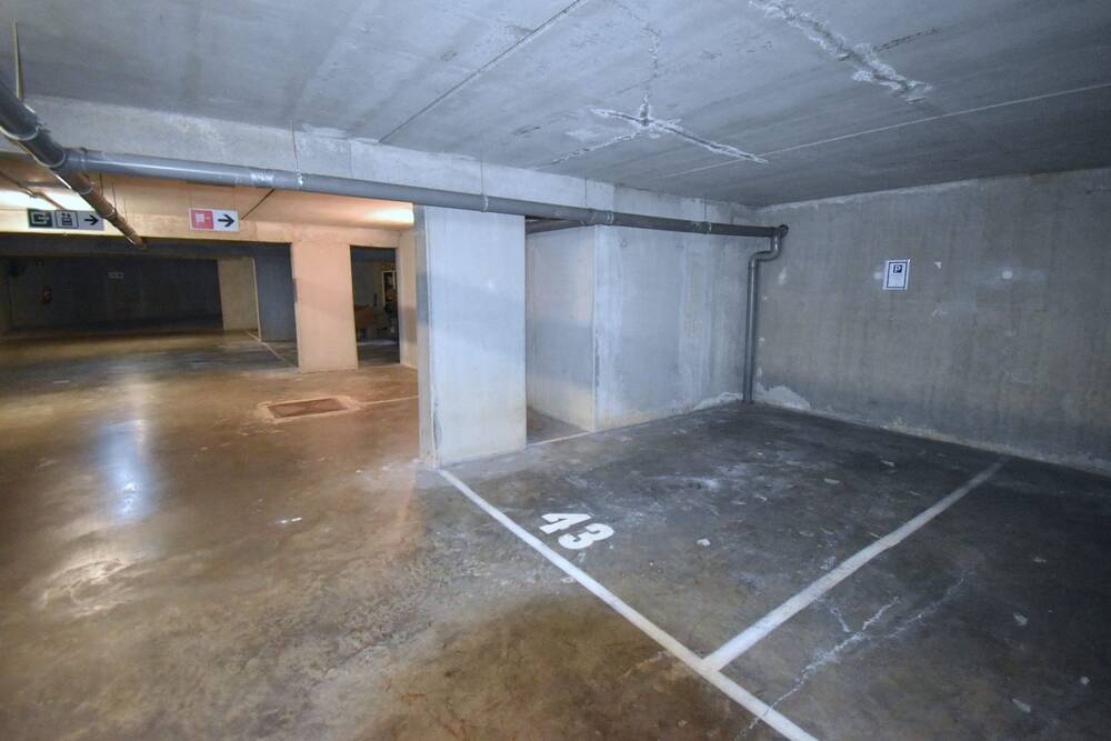 Parking te  koop in Sint-Lambrechts-Woluwe 1200 19990.00€  slaapkamers m² - Zoekertje 539650