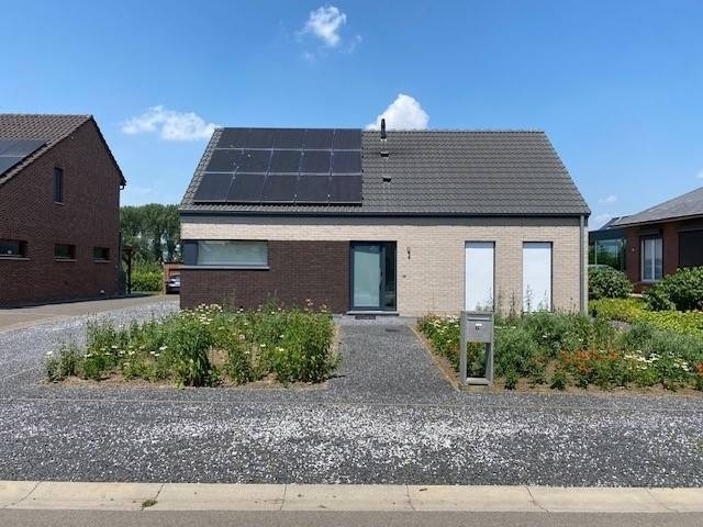 Villa à louer à Saint-Trond 3800 1200.00€ 3 chambres 140.00m² - annonce 540454