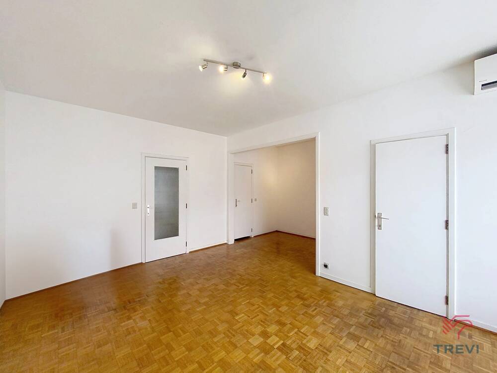 Studio te  huur in Elsene 1050 780.00€ 0 slaapkamers 35.00m² - Zoekertje 541511