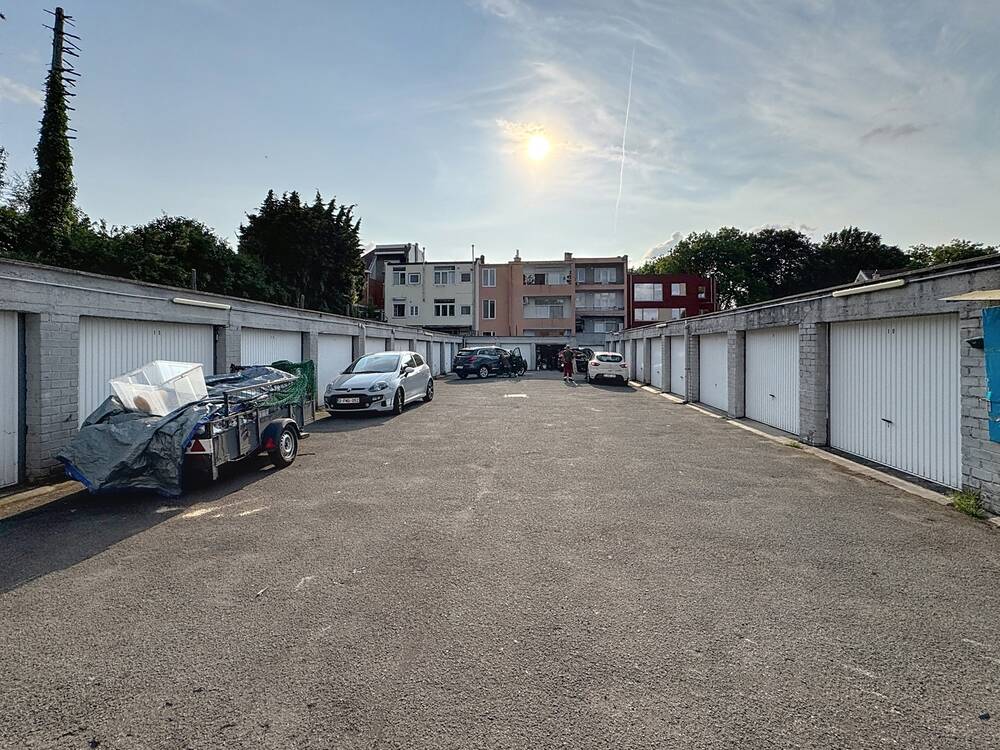Box à vendre à Anderlecht 1070 600000.00€ chambres m² - annonce 542061