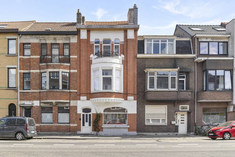 Maison de maître à vendre à Sint-Amandsberg 9040 765000.00€ 5 chambres 263.00m² - annonce 542829