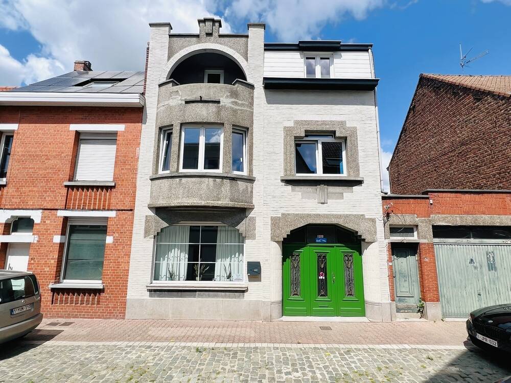 Maison de maître à vendre à Wervik 8940 299000.00€ 4 chambres 200.00m² - annonce 542606