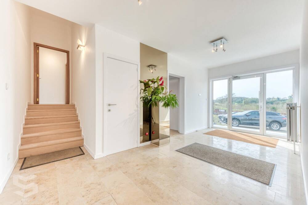 Rez-de-chaussée à louer à Romsée 4624 1300.00€ 3 chambres 163.00m² - annonce 543759