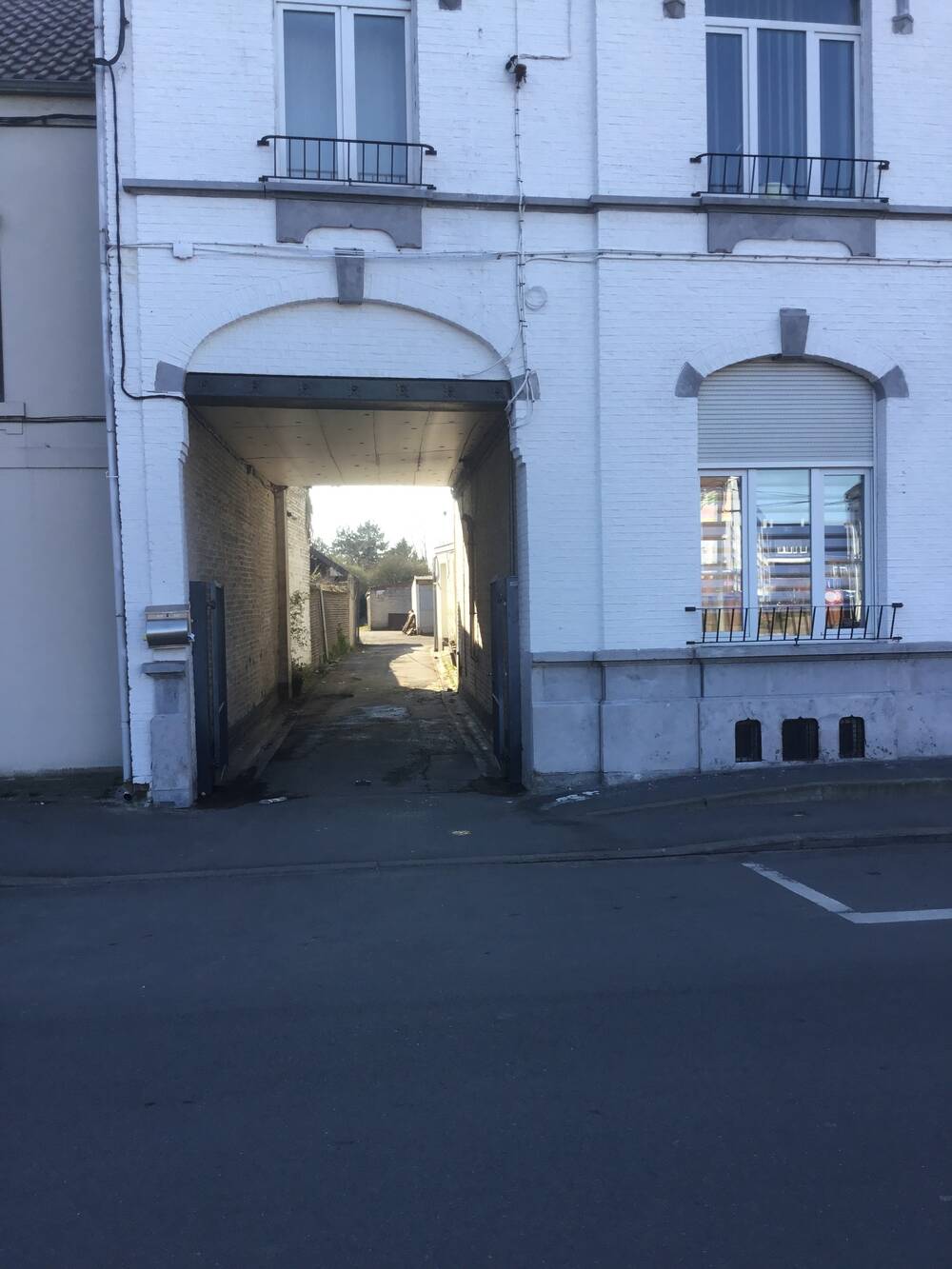 Box à vendre à Gilly 6060 277200.00€ chambres m² - annonce 543696
