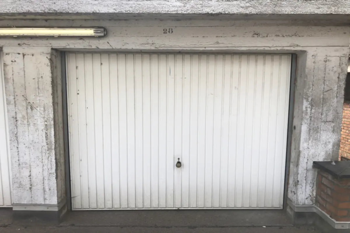Box te  huur in Elsene 1050 180.00€  slaapkamers m² - Zoekertje 544147