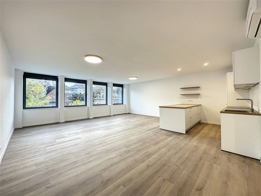 Penthouse à louer à Forest 1190 1495.00€ 2 chambres 98.00m² - annonce 544459